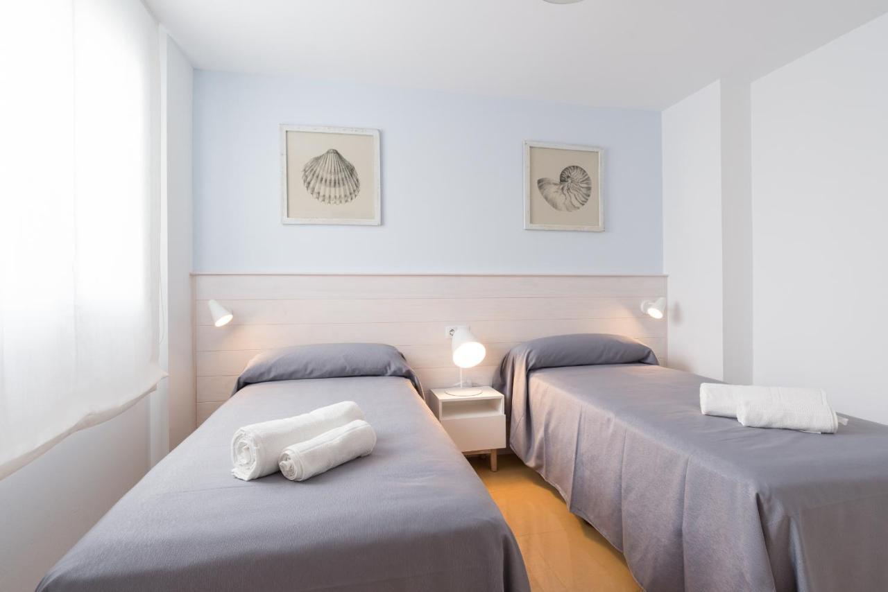 Apartamentos Tucan マラガ エクステリア 写真