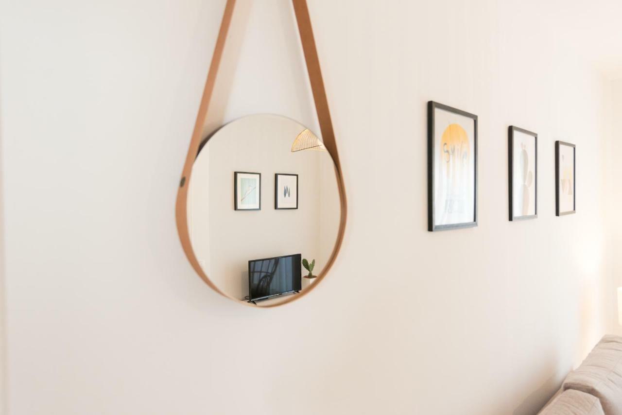 Apartamentos Tucan マラガ エクステリア 写真