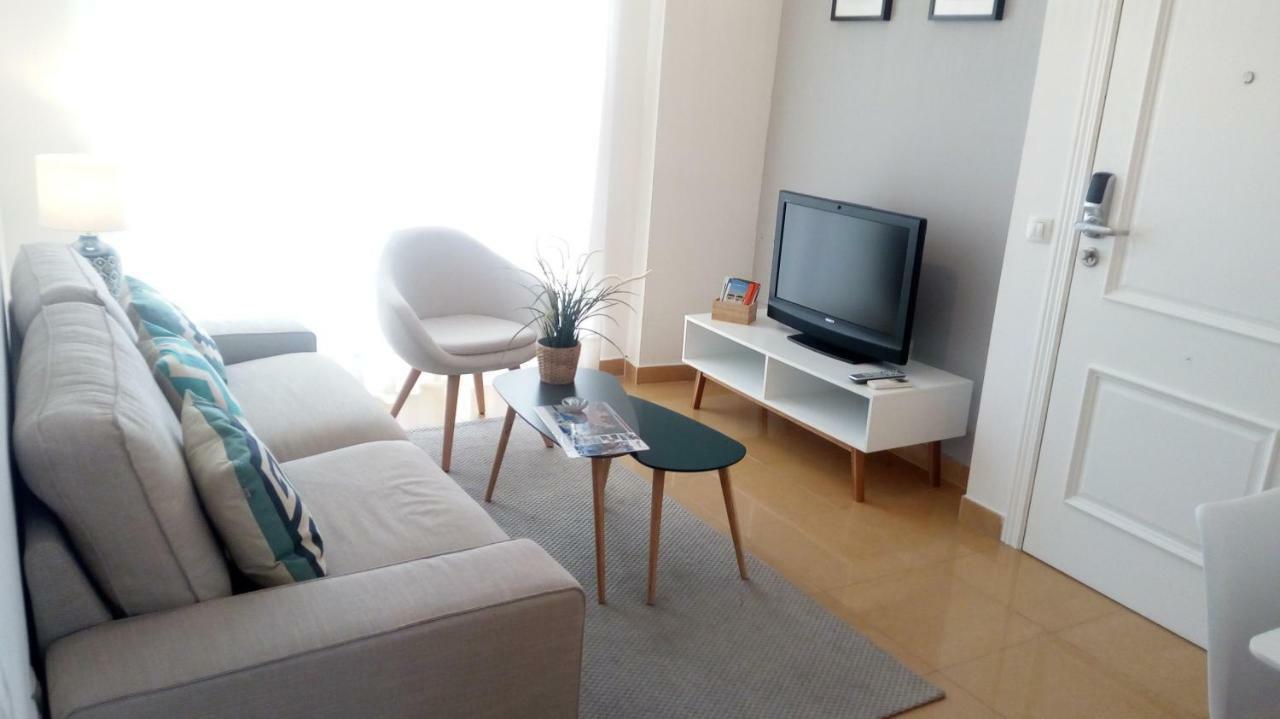 Apartamentos Tucan マラガ エクステリア 写真